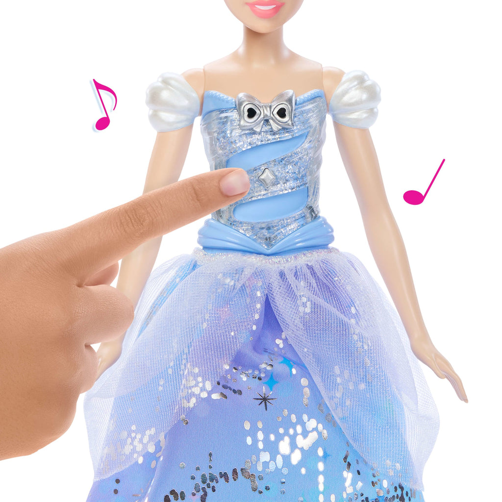 Disney Princess Poupée Cendrillon et Sa Robe enchantée