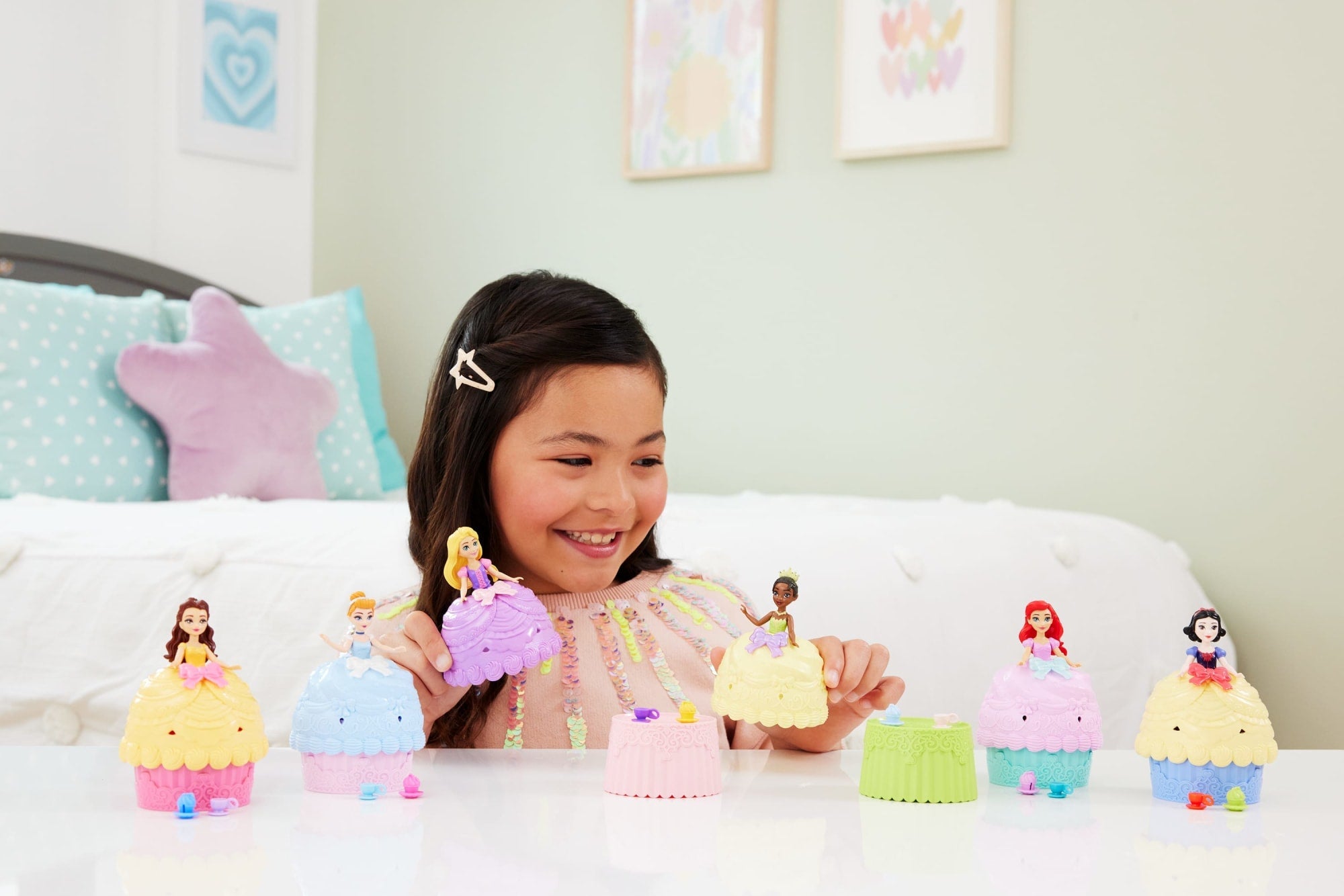 Disney Princess Cupcake Small Doll Reveal With 5 Surprises including Doll & 2 Accessories