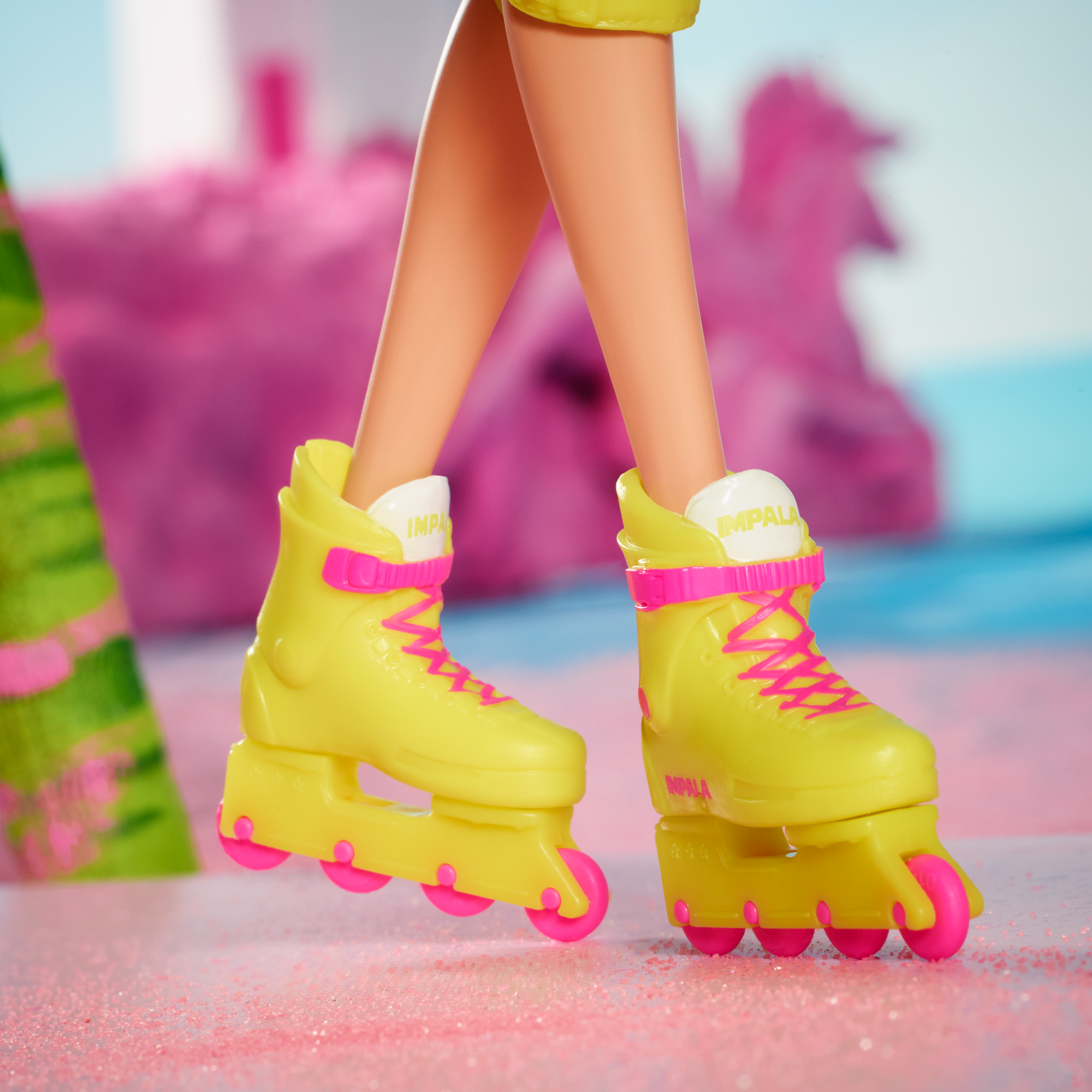 Barbie The Movie Collectible Doll, Margot Robbie As Barbie in Inline Skating Outfit