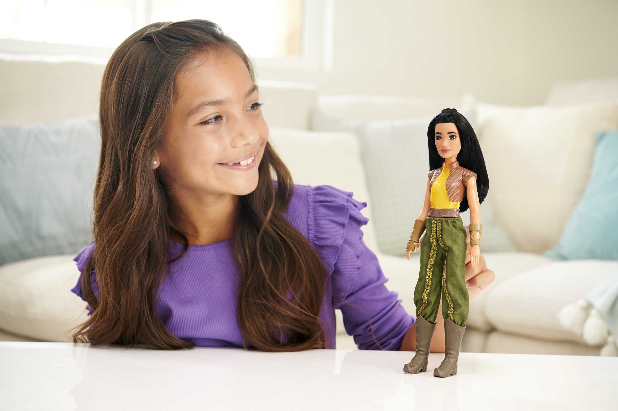 Disney-Princesses Disney-Raya-Poupée, Habillage et Accessoires