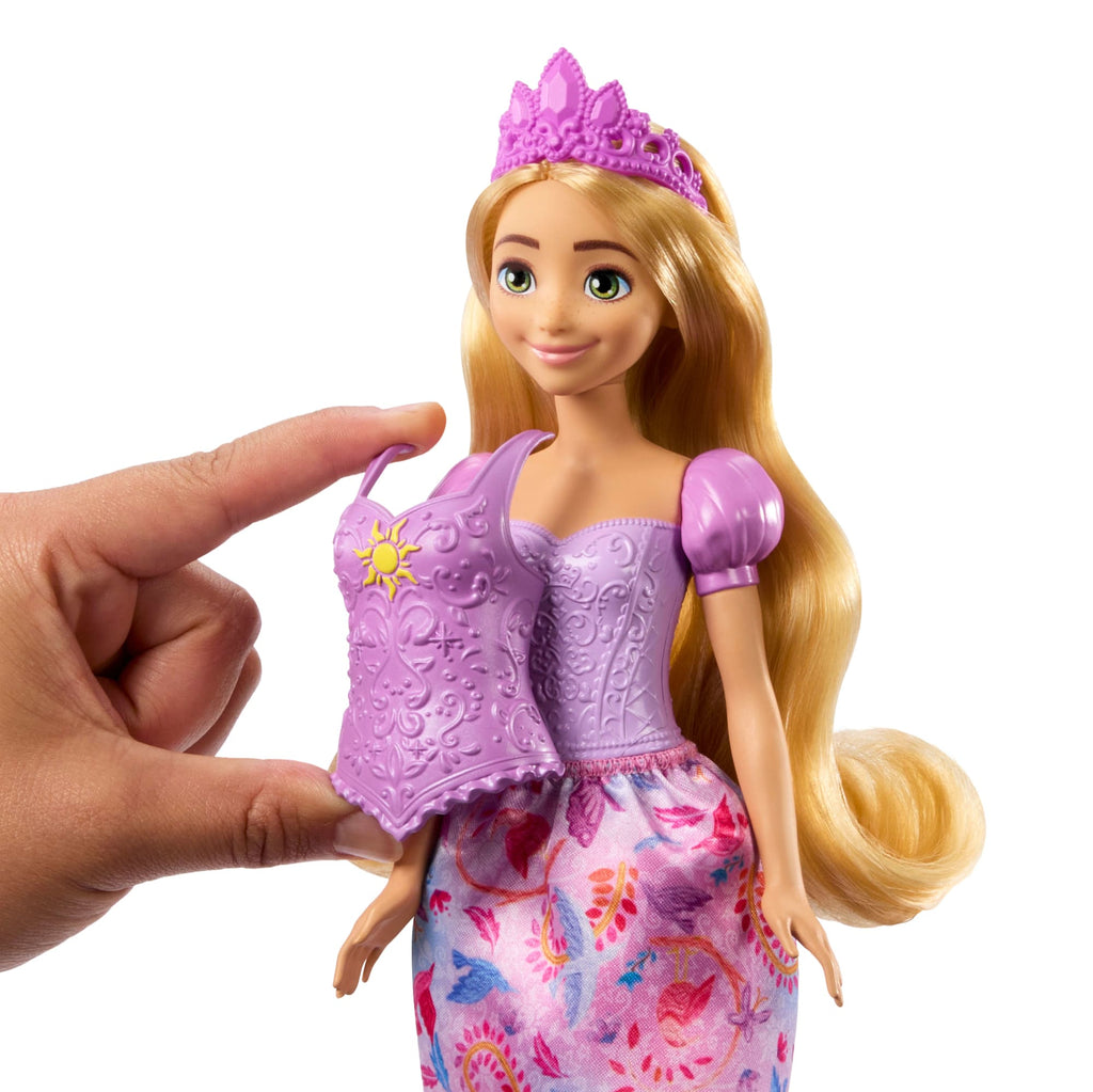 Princesses Disney  Poupée Mode  Histoires de Raiponce 2-en-1