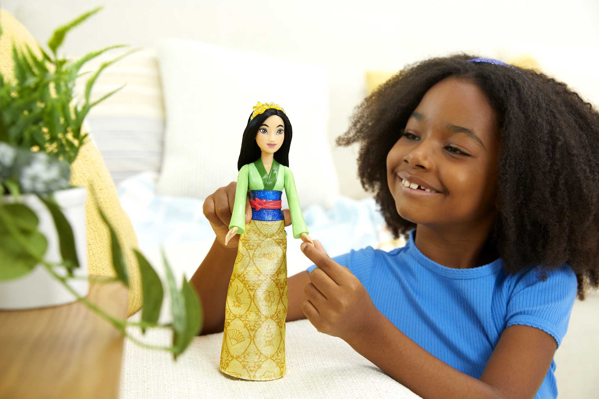 Disney Princess Mulan Doll With Sparkling Fashion & Accessories, Inspired By Disney Movie