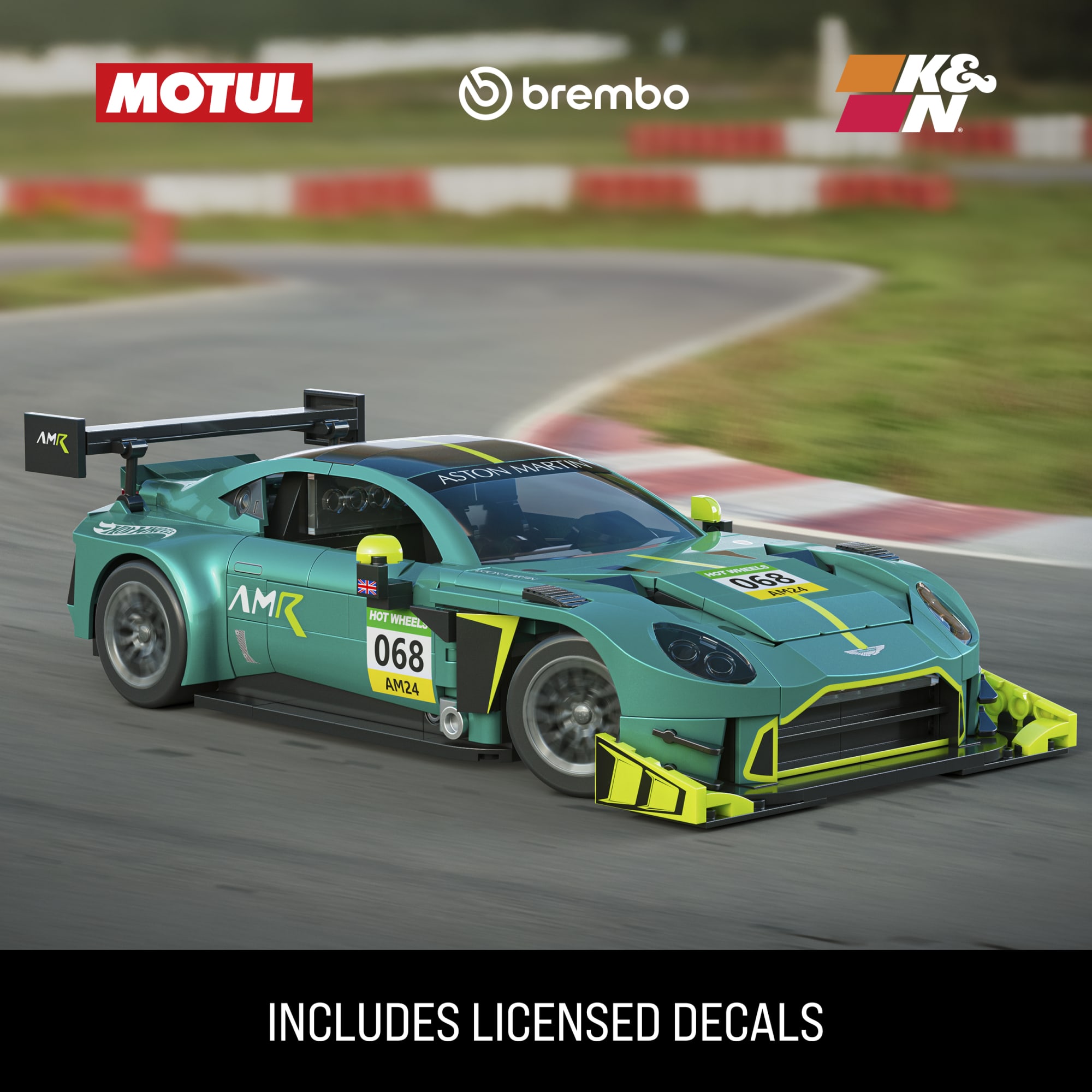 Mattel Brick Shop Hot Wheels ’24 Aston Martin Vantage Gt3 Building Toy Kit (793 Pieces), For Collectors 