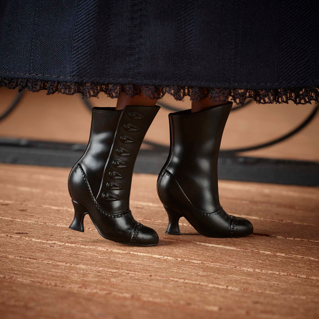 Barbie Inspiring Women Ida B. Wells Collectible Doll With Newspaper Accessory