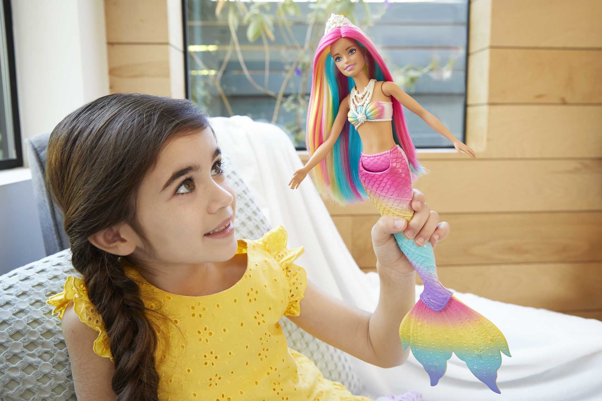 Barbie Sirène Magique Arc-en-Ciel